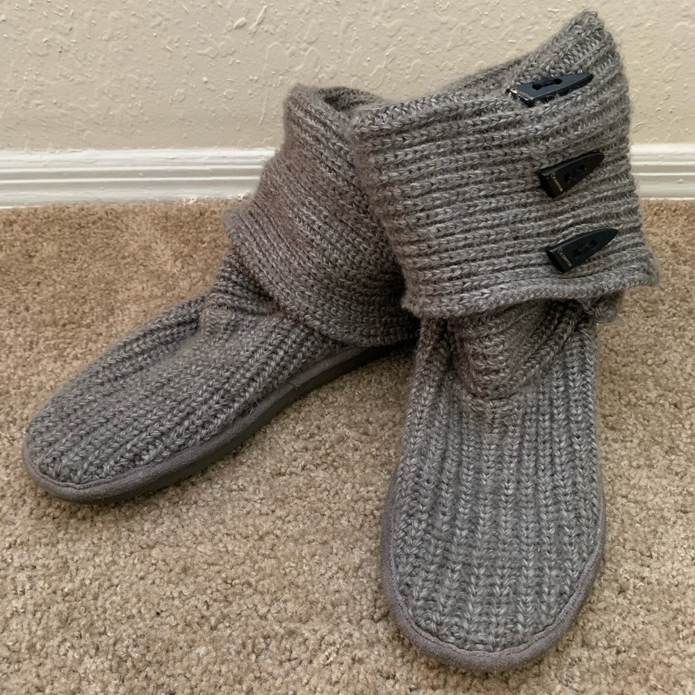 BearPaw Grey Knit Tall Boots